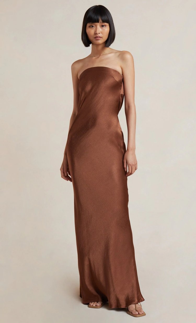 Moon Dance Strapless Dress In Chocolate