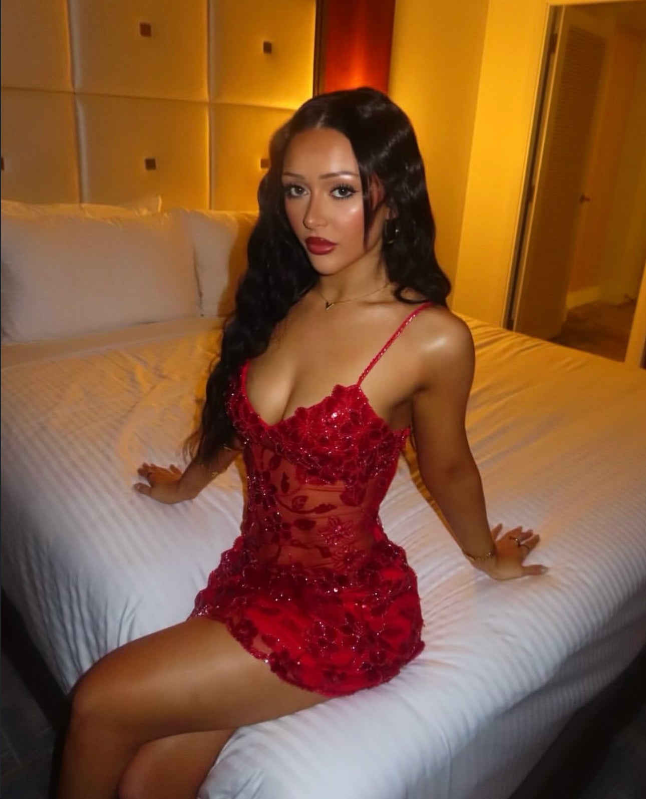 Delilah Mini in Red