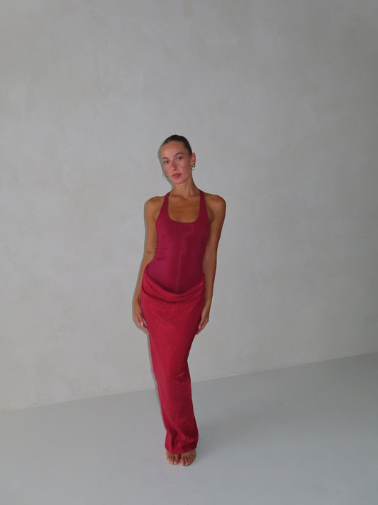 Jade Maxi in Scarlet