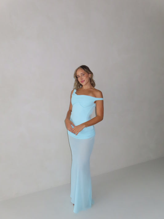 Cadence gown in Blue