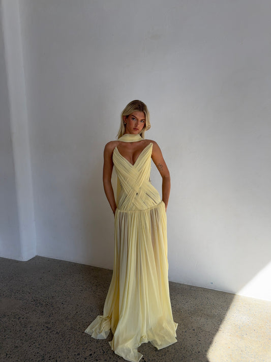 Aurelia gown in Yellow