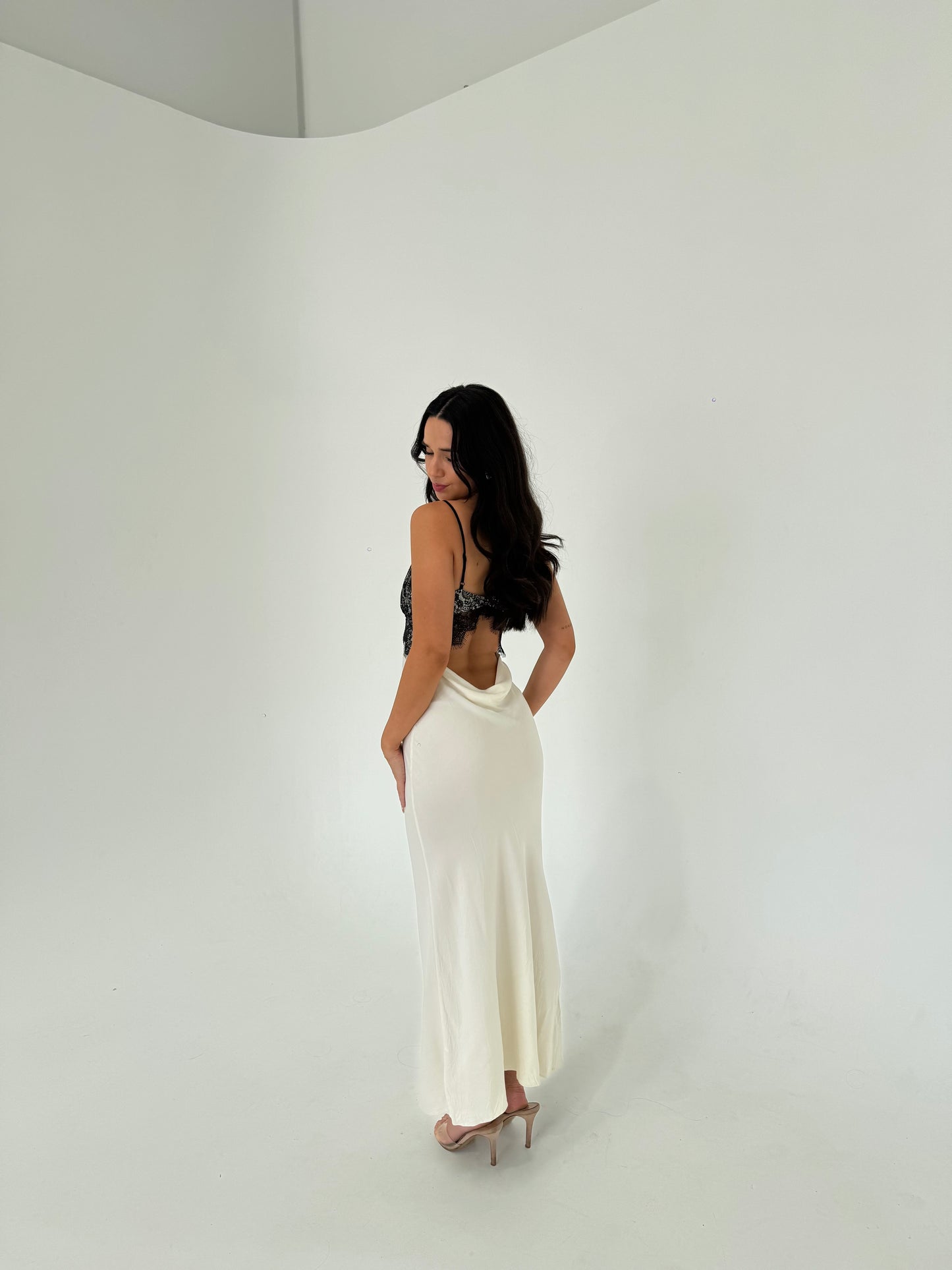 Emery Lace Maxi Dress
