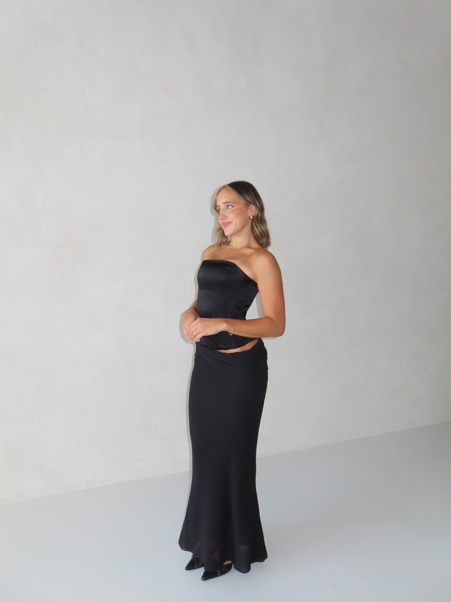 Clara Maxi Dress in Black