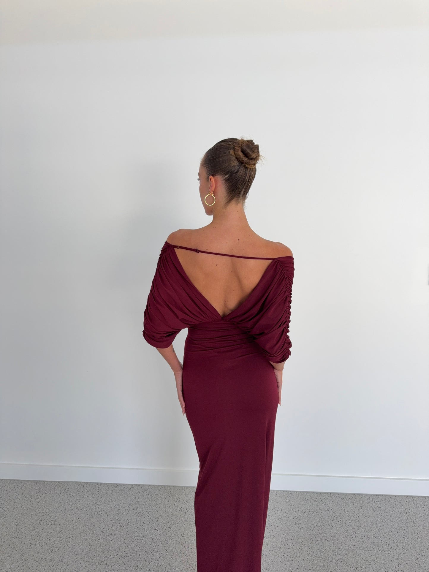 Neve dress in Burgundy