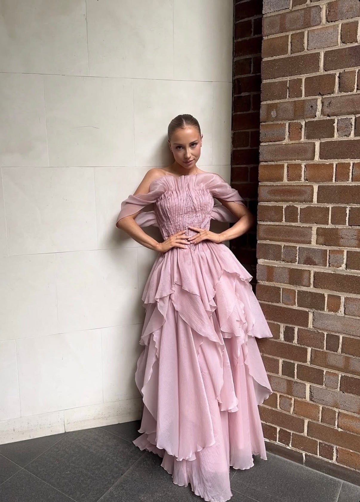 Nisha Gown In Fawn Pink