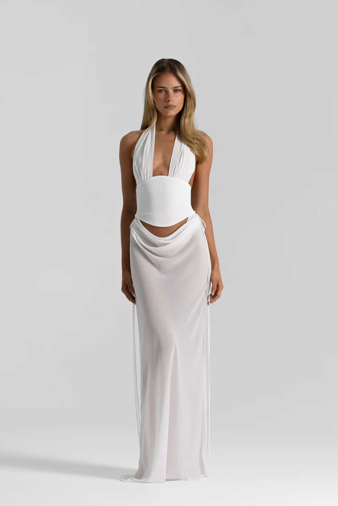 Allira In Rocks Allira Skirt In White – Worn By Her