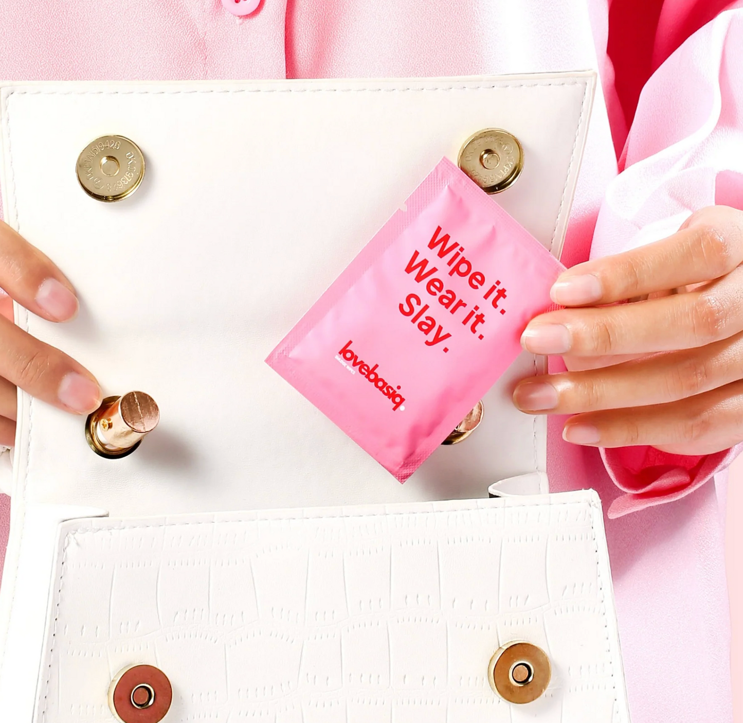 LOVE BASIQ Smudge Wipe