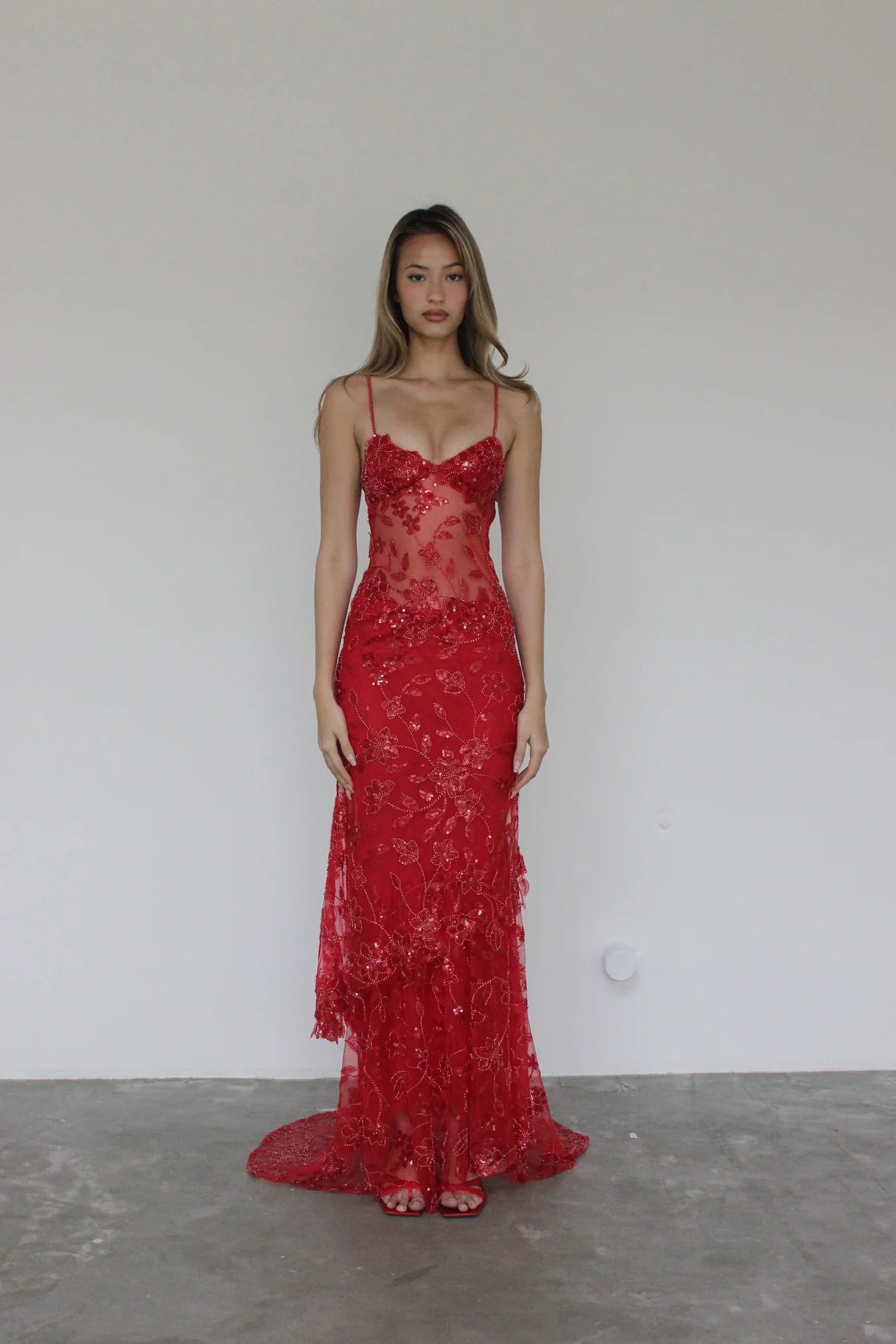 Delilah Maxi in Red